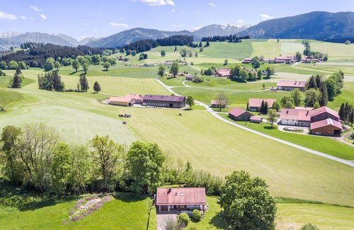 Wildsteig Apartment | Idyllic "Haus Victoria" With Mountain Views!