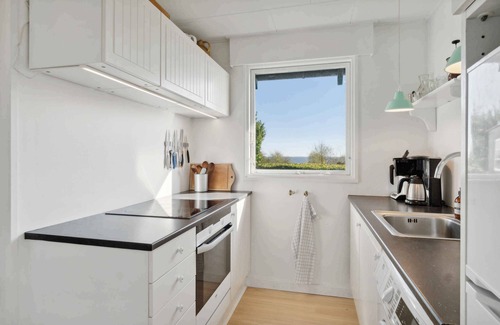 Gudhjem House | Idyllic holiday home near cliffs and beach