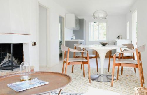 Saltsjobaden House | Idyllic Holiday Home With Scenic Views On Älgö