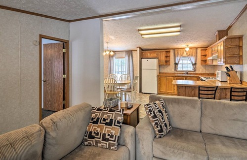 Interlochen Cabin | Idyllic Interlochen Cabin w/ Dock on Green Lake