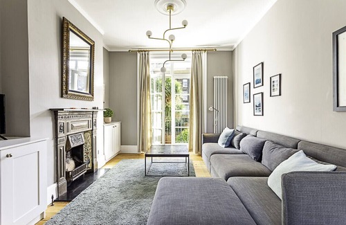 Canonbury Apartment | Idyllic Islington Flat