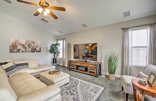 Maricopa House | Idyllic Maricopa Home-Away-From-Home w/ Pool!