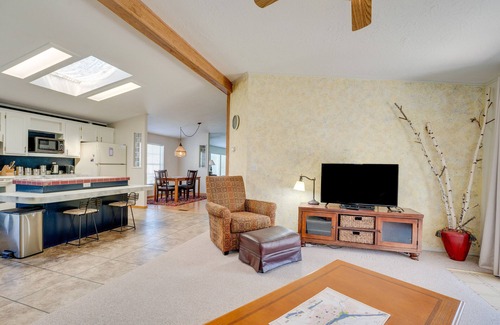 Monitor House | Idyllic Rock Island Home w/Columbia River Views
