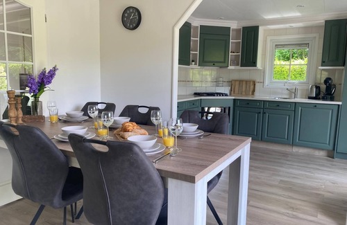 Voorthuizen House | Idyllic vacation cottage in the Veluwe. With large fenced garden.