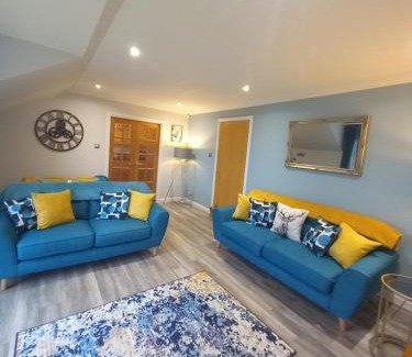 Callander Apartment | Idyllic Waterside Penthouse