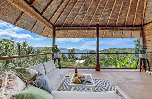 Mandalay House | Idyllic Whitsunday Holiday Home with amazing views