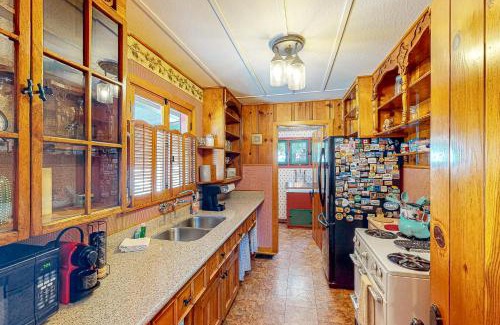 Idyllwild House | Idyllwild Retreat