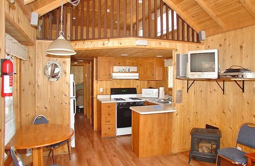 Idyllwild House | Idyllwild RV Resort - Caravan Park