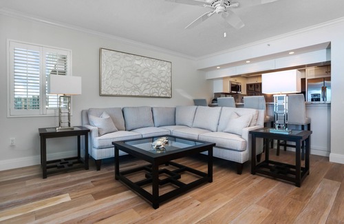Park Shore Condo | If You Love Having the BEST! Stunning Gulf Front Views- Luxury Condo!