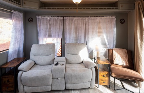 Kanab House | If you see this site, we apologize. It is not for booking thru VRBO.