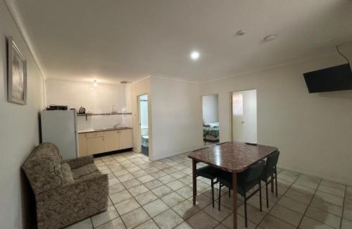 Moree Hotel | iGrand Motel