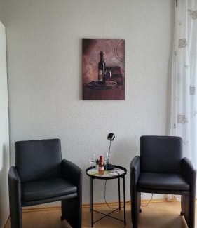 Bad Duerkheim Apartment | Ihr Bett mit Blick auf die Weinberge