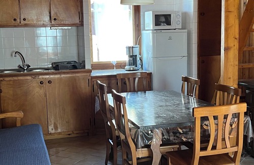 Durfort House | II Semi-detached house near the beach on Lake Saint Ferréol