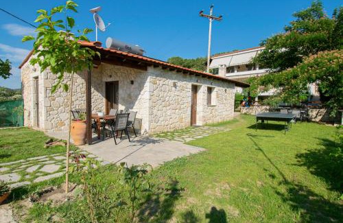 Fourka House | Ikarion Village Home by RentalsPro- Fourka Halkidiki