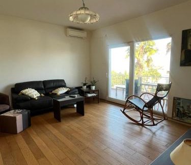 Opric Apartment | Ike Lovran