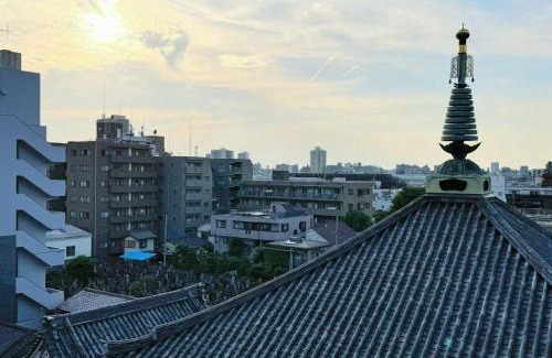 Sugamo Apartment | IKEBUKURO LoveSugamo 交通便利 山手線巣鴨駅徒歩3分 池袋駅4分 2ー4人 エレベーター WIFI 新宿 渋谷 銀座 浅草 銀座 原宿アクセス便利 空港直通