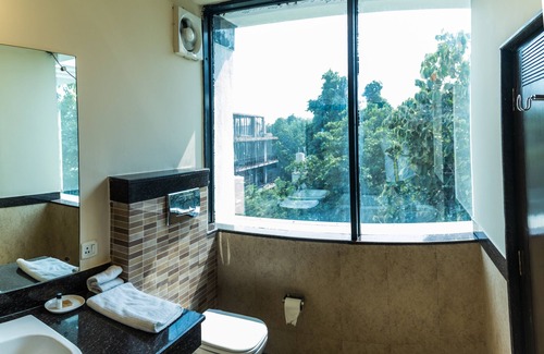 Safdarjung Enclave Hotel | Ikhaya Hotels