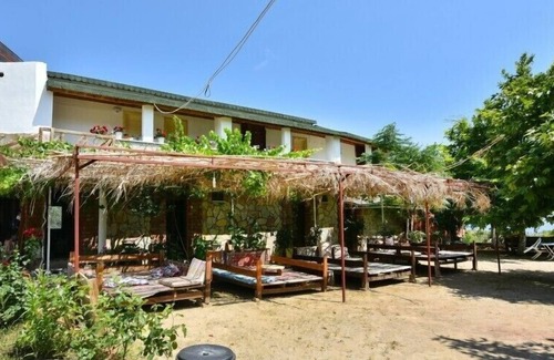 Edremit Hotel | Ikizler Konuk Evi