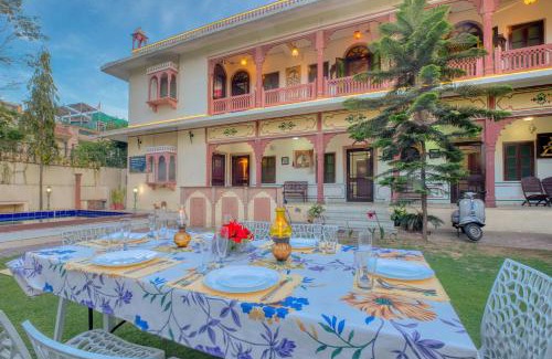 Paschim Vihar House | Ikshana Boutique
