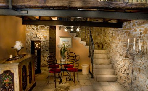 Partinico House | Il Baglio Della Luna Relais by Le Dhome Sicily