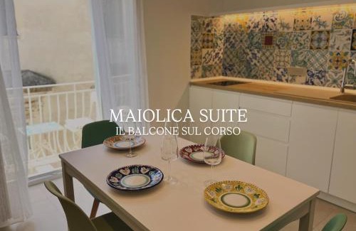 Vietri sul Mare House | Il balcone sul corso