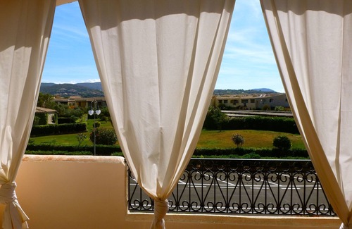Porto San Paolo Apartment | Il Borgo Appartamenti by Kasavacanze