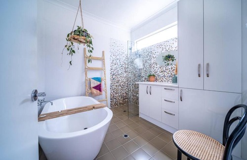 Henley Beach House | Il Cappano Rosa Henley Beach