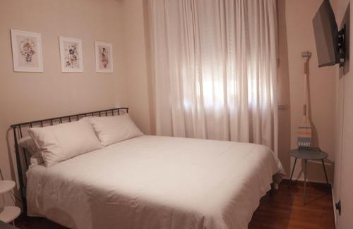 Quartiere XXXIII Lido di Ostia Ponente Apartment | Il Ciliegio di NI, Eleganza e Comfort vicino al mare