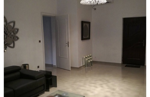 Dakar-Plateau Apartment | il est situé dans le haut plateau.