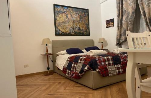 Esquilino Apartment | Il gioiello del Colosseo