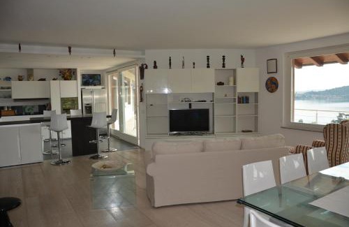 Meina Apartment | Il Girasole