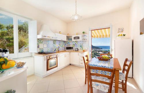 Massa Lubrense House | Il Sogno di Lina Sorrento Coast Capri View