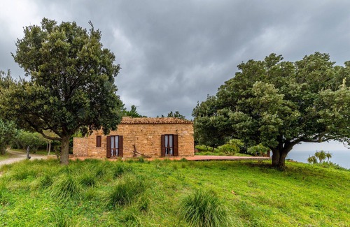 Reitano Villa | Il Vecchio Palmento by Rentbeat
