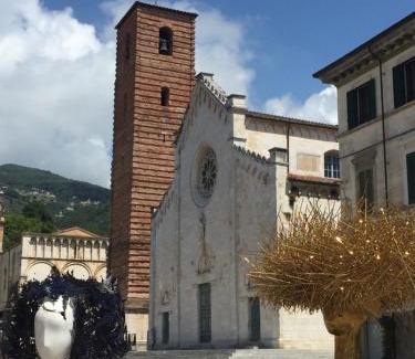 Pietrasanta Apartment | Il Vecchio Studio