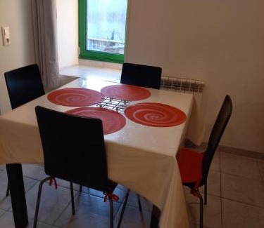Ploubezre Apartment | Ile breizh