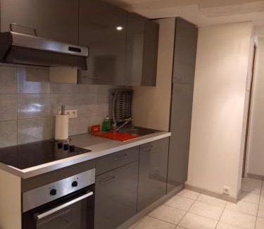 Ploubezre Apartment | Ile breizh
