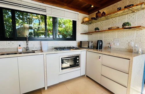 Paranagua Cabin | Ilha do Mel Lodges