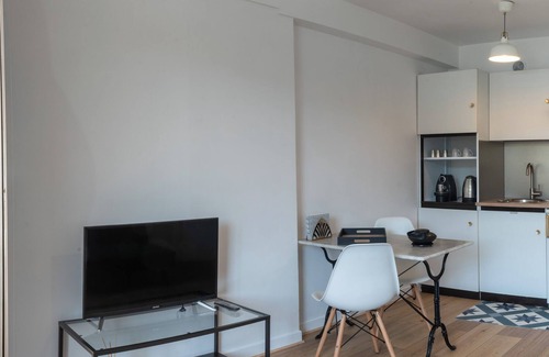 Cote de Granit Rose Apartment | Iliöz : Beautiful Duo Escape, Ideal Location