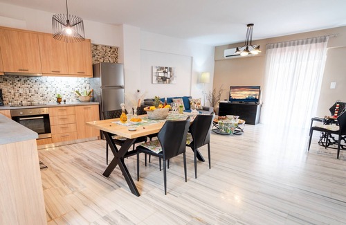 Rethymno Ski Chalet | Ilias House,Next to Beach & All Amenities