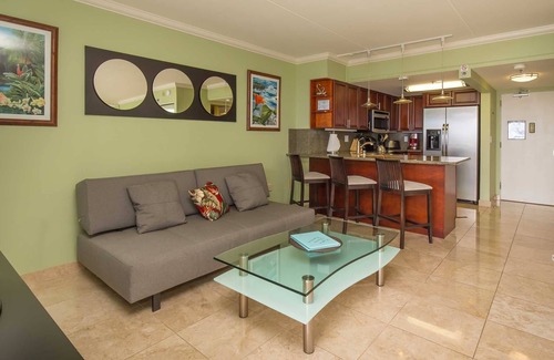 Waikiki Condo | Ilikai 1102 Ocean/Sunset/Marina Views King Bed, Sofa Bed