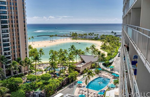 Waikiki Condo | Ilikai 1212 Ocean/Lagoon/King Bed, Sofa Bed