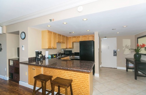Waikiki Condo | Ilikai Hotel - Two-Bedroom Suite that overlooks the Waikiki City Lights! No Resort Fees!