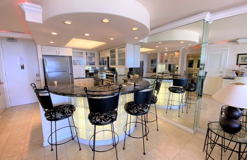 Waikiki Condo | Ilikai Marina #0788 1 Bedroom 1 Queen 1 Sofa Bed: 1 BR, 1 BA Condominium in Honolulu, Sleeps 3