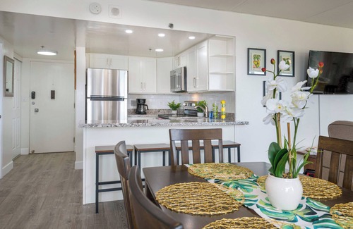 Waikiki Condo | Ilima Suite at The Ilikai | Short Stroll to Beach!