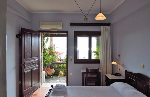 Gefira Mpania Hotel | Ilion Hotel