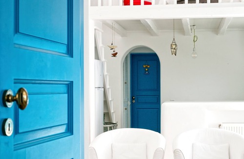 Akrotiri Villa | Illusion Villa - Exceptional Private Villa
