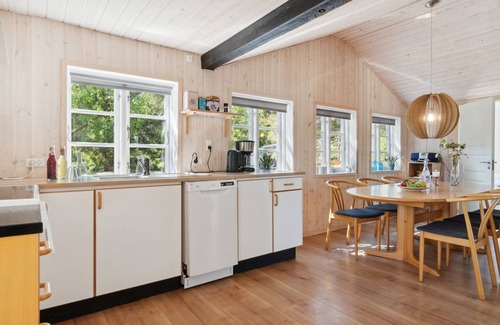 Snogebaek House | "Ilmari" - 150m from the sea by Interhome