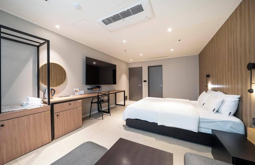 Janghang-dong Hotel | Ilsan Queen Town Hotel