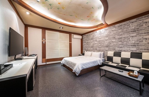 Goyang Hotel | Ilsan Tanhyeon Valentine