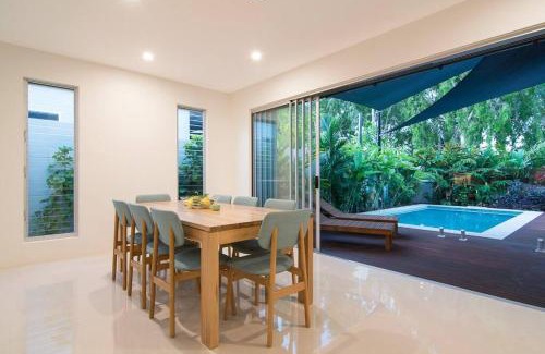 Port Douglas Villa | Iluka Beach Villa - Port Douglas